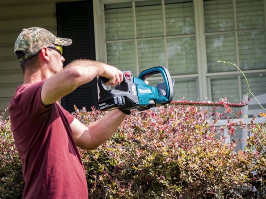 Makita Hedge Trimmer - Cleaning Equipment Rental